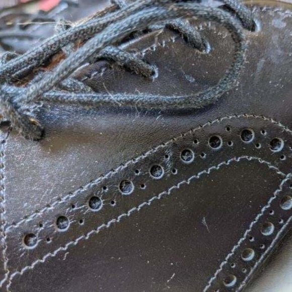 Leather Dress Shoes - Fine Men's Brogue Cap-Toe Oxfords, Top Quality - Picture 7 of 15